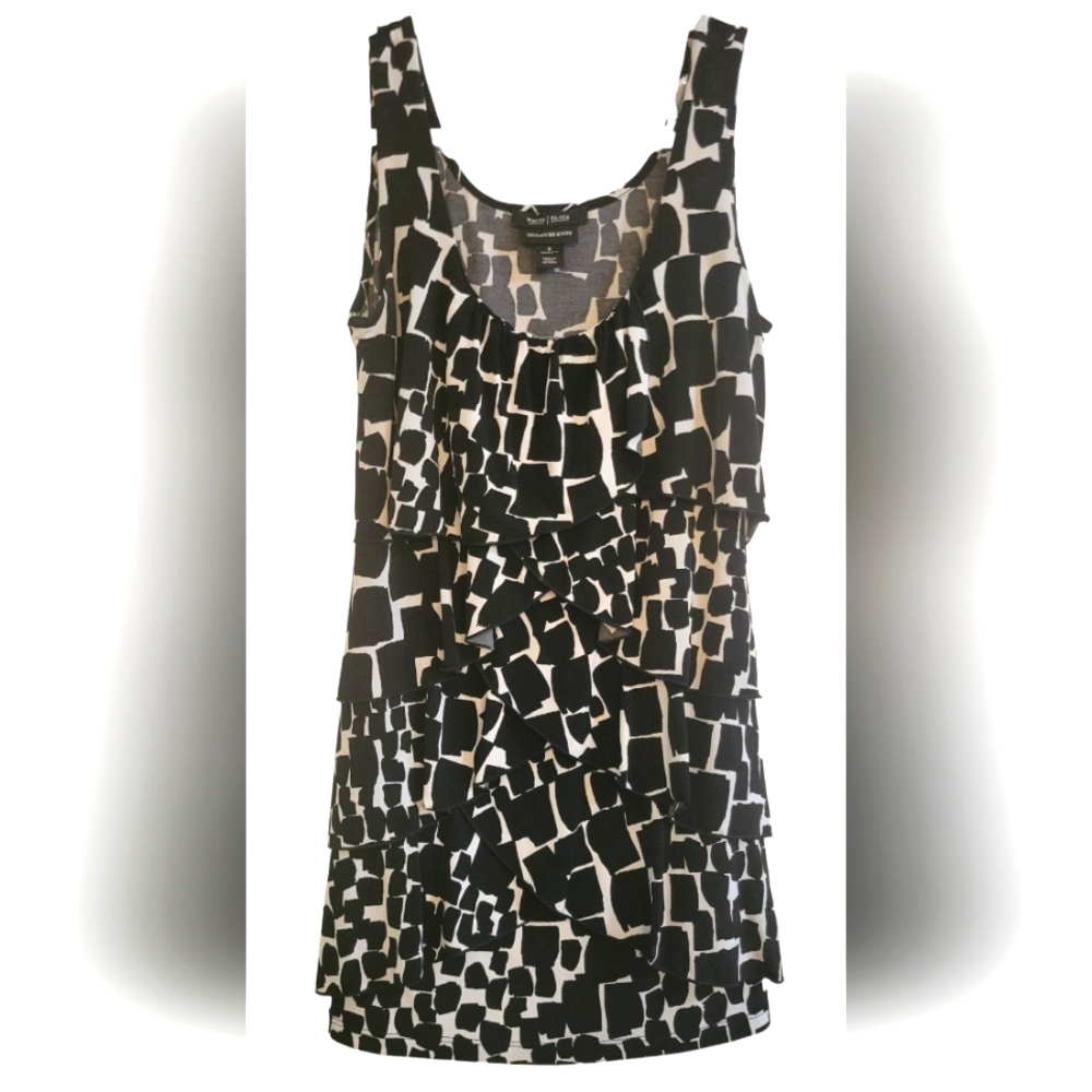 White House Black Market Black and White Ruffle Tiered Tank